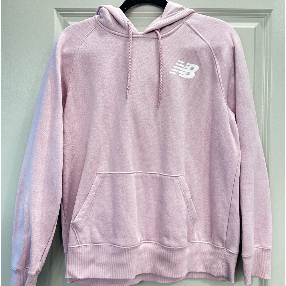 Lavender New Balance hoodie sz large